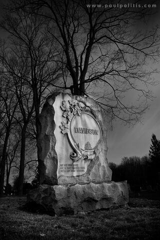 Gravestone 1132