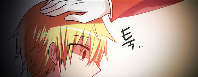 File:Tepes patting Larks head.jpg