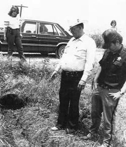 File:Henry Lee Lucas Crime Scene.jpg
