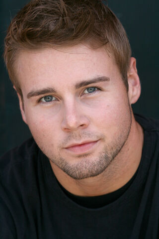 File:Aaron Hill.jpg