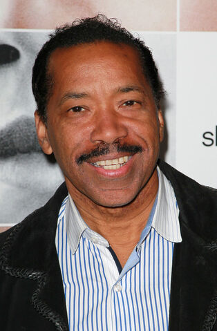 File:Obba Babatundé.jpg
