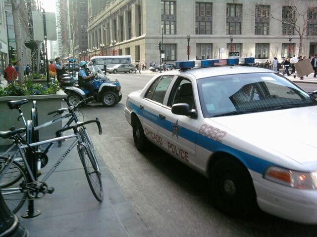 File:Police daley plaza.jpg