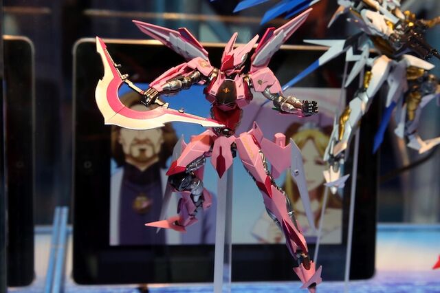 File:Razor's Model.jpg