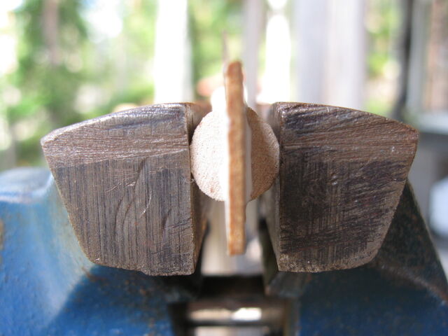 File:Metal fletching method 1-13.jpg