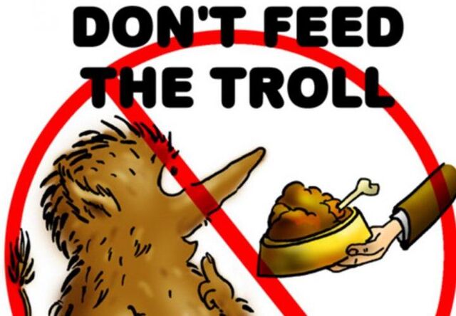 File:Don't feed.jpg