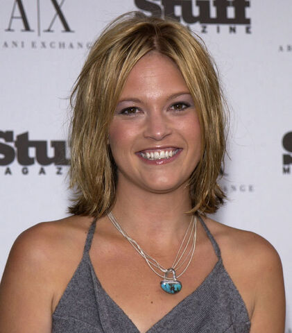 File:Nicki Aycox.jpg