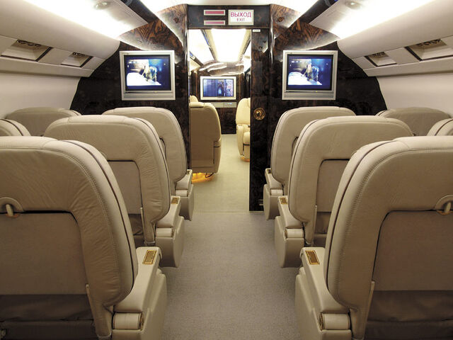 File:800px-ATR72.jpg