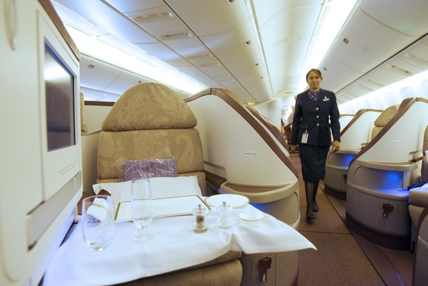File:777 Business Class.jpg