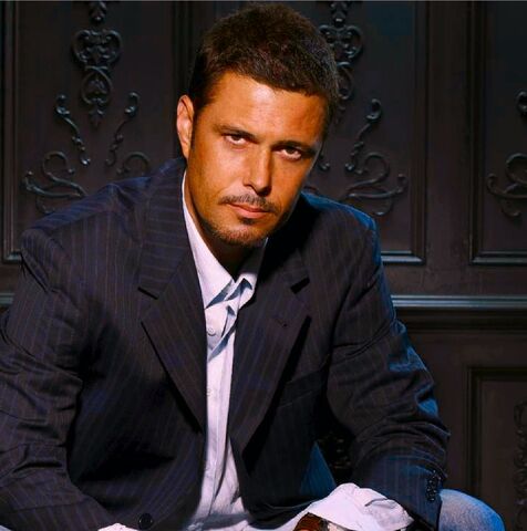 File:Carlos Bernard-cropped.jpg