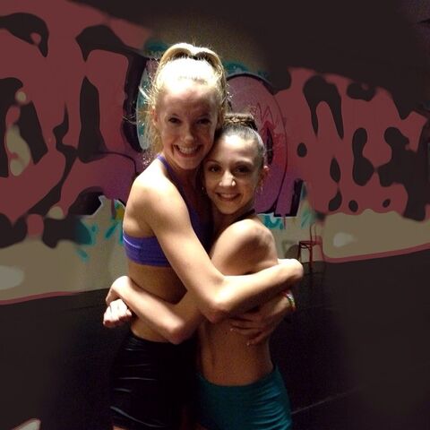 File:Tessa with Addison (addykaylee) 2014-02-07.jpg