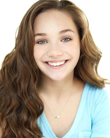 File:Maddie 2016 Headshot.jpg