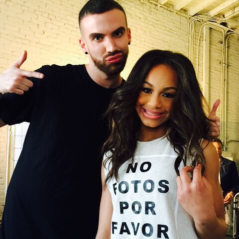 File:Nia and MikeyMinden 2015-02-04.jpg
