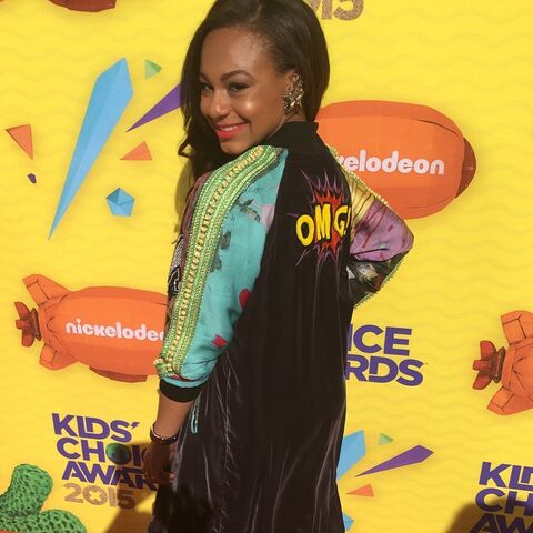 File:Nia KCA 2015-03-29.jpg