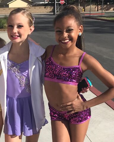 File:711 Maesi solo costume.jpg