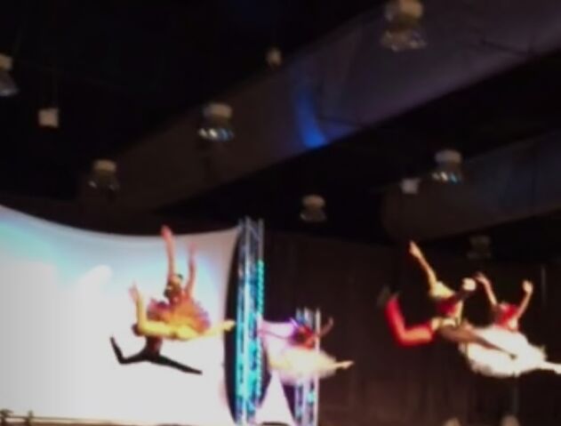 File:Freakshow.jpg