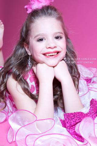 File:Mackenzie S1 Headshot.png