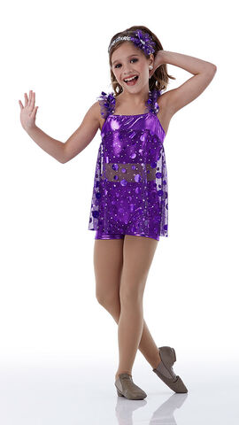 File:Cicci Mackenzie watch-me-shine 3.jpg