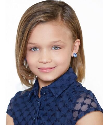 File:Peyton S6 Headshot.jpg