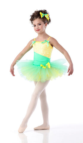File:Mackenzie Cicci Petite Fleur.jpg