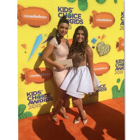 File:Kalani and Kira KCA.jpg