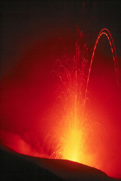 Stromboli Eruption.jpg