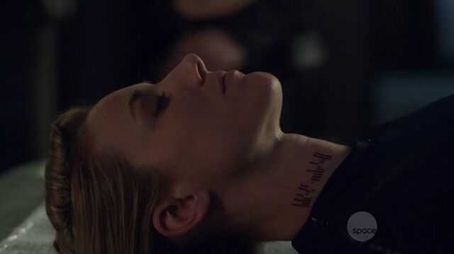 File:S01e01 199.jpg