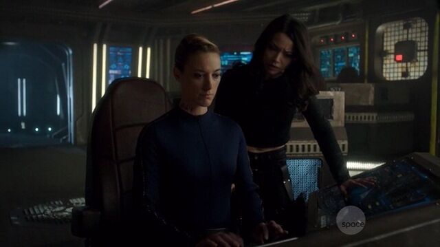 File:S01e01 308.jpg