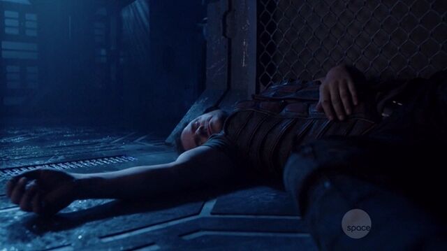 File:S01e01 415.jpg