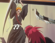 Ichigo attacks renji