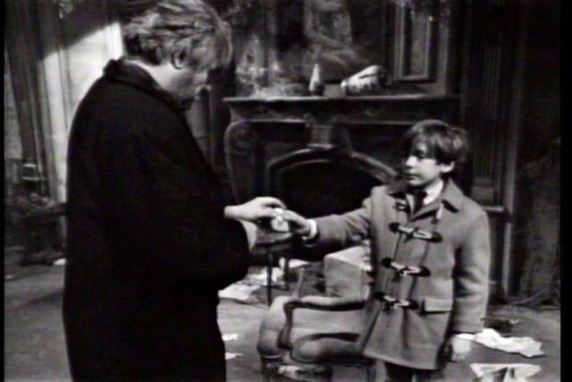 File:DarkShadows119.jpg