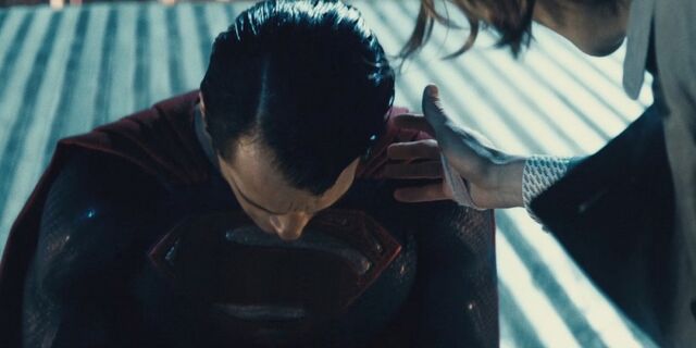 Datei:Batman-V-Superman-Clark-Lex-Luthor.jpg