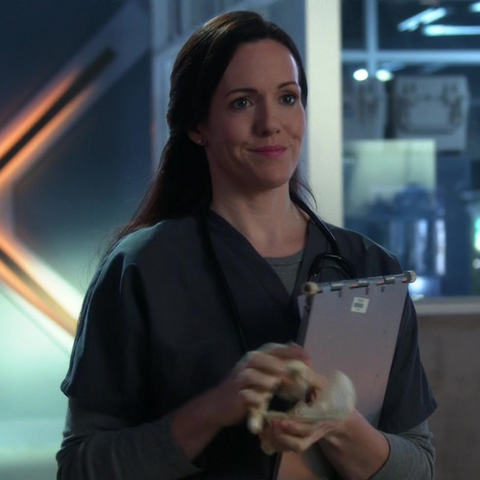 Datei:Amelia Hamilton.png