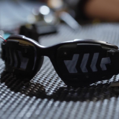 Datei:Vibe Brille.png