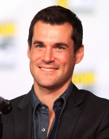 File:Sean Maher.png