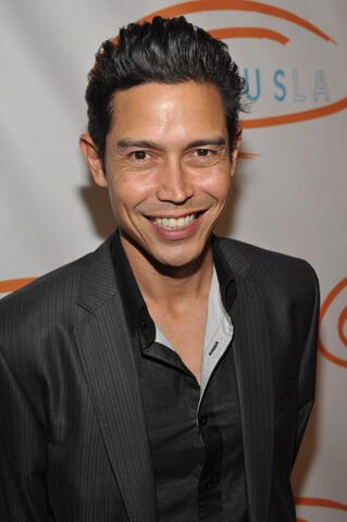 File:Anthony Ruivivar.jpg
