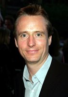 Linus Roache