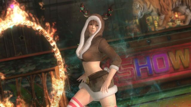 File:DOA5U Phase4 Xmas.jpg