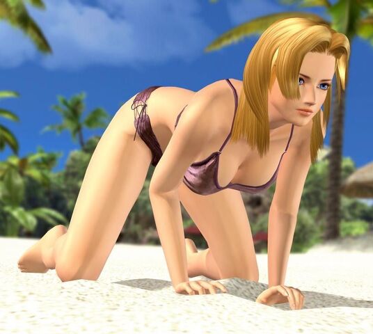 File:DOAX2 Tina Crawl.jpg