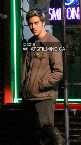 File:Vancouver filming Light 01.jpg