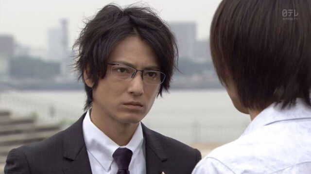 Ficheiro:Death-Note-Série-Live-Action-Episódio-7-7-Teru-Mikami.jpg