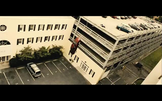 File:Parking Garage in Columbia.jpg
