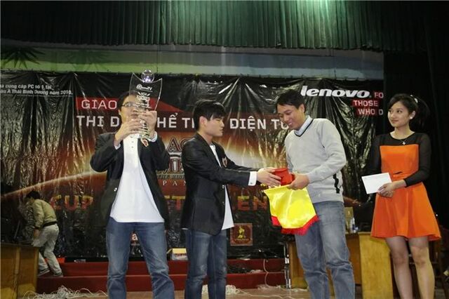 Tập tin:Lenovo (64).jpg
