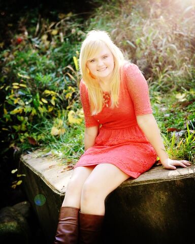 File:Katie's Senior Pic!!.jpg
