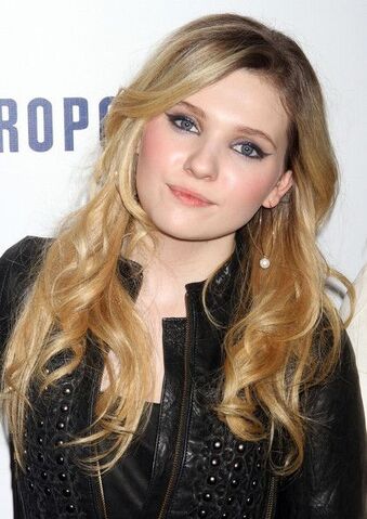 File:Abigail Breslin2.jpg