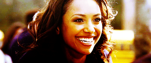 Bonnie-3-bonnie-bennett-28763918-500-208.gif