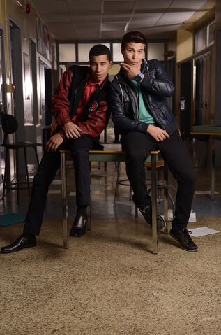File:Dallas and drew2.jpg