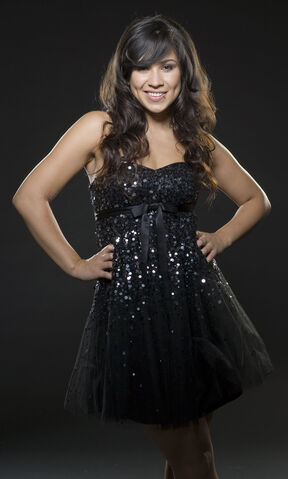 File:Cassie steele degoho.jpg