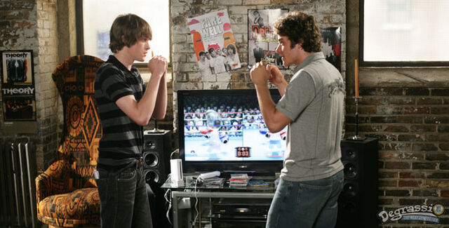 File:Degrassi-MWTH 1.jpg