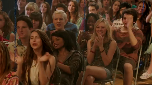 File:New-year-Degrassi.png