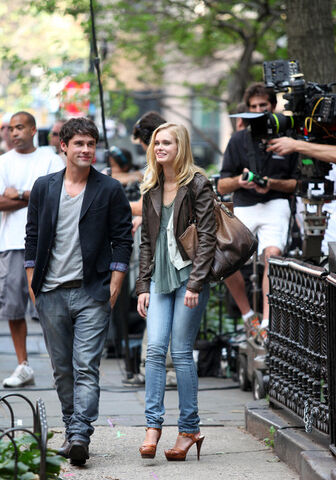 File:Sara+Paxton+Ben+Hollingsworth+Sara+Paxton+UcHiTSHMv5-l.jpg